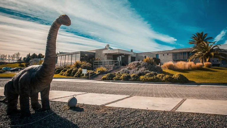 Familia Schroeder winery in San Patricio del Chañar, Neuquén