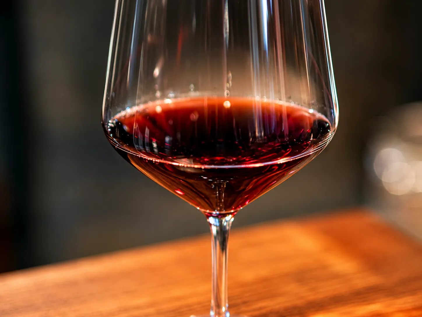 Copa de Pinot Noir neuquino