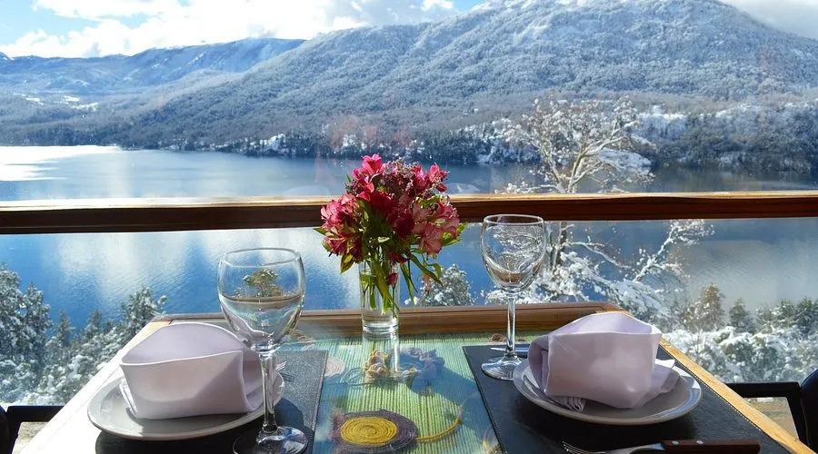 Paisaje de Patagonia con vista al lago en San Martín de los Andes