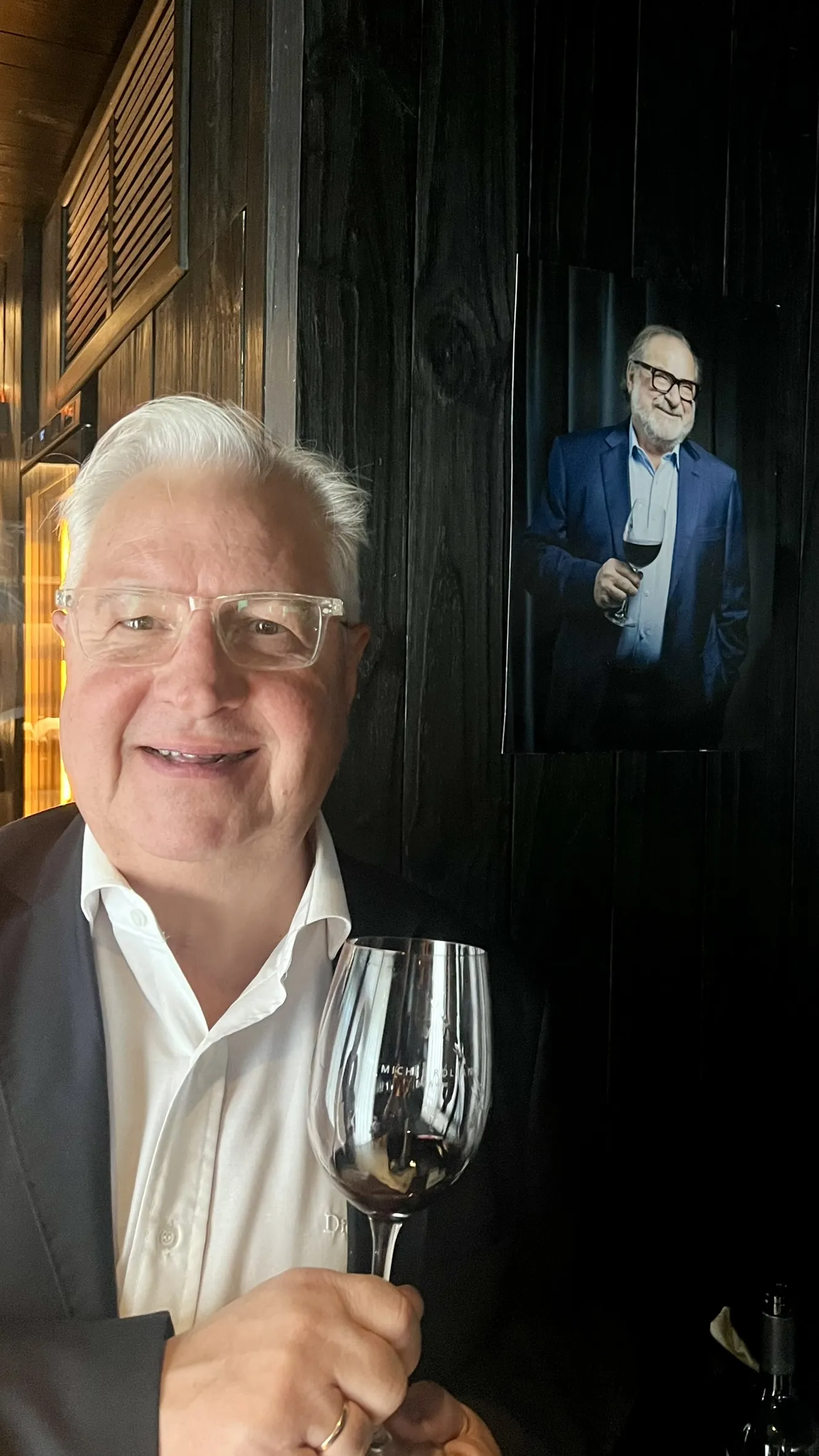 Ambiente del Wine Bar de Michel Rolland en Bariloche